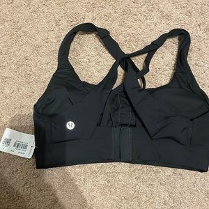 lululemon black sports bra